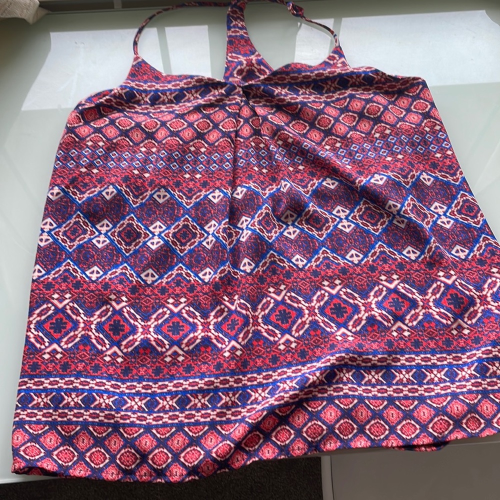 Sleeveless tank